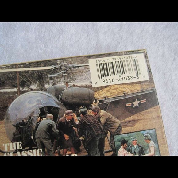 Stripes Bill Murry Mash Donald Sutherland Army VHS Cassette Tape Bundle for $2 - Picture 4 of 6